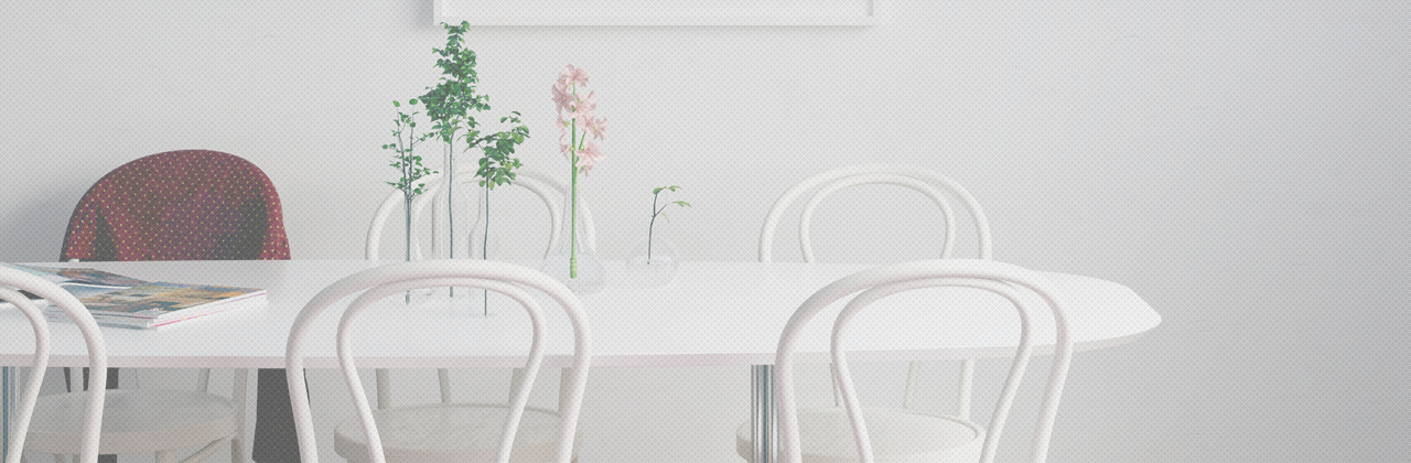 Juegos de comedor, mesas y sillas y juego de sillones y sofá